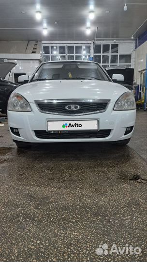 LADA Priora 1.6 МТ, 2011, 77 000 км