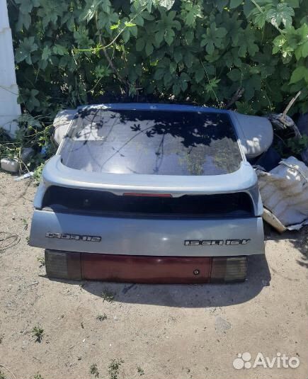 Задняя крышка багажника ваз