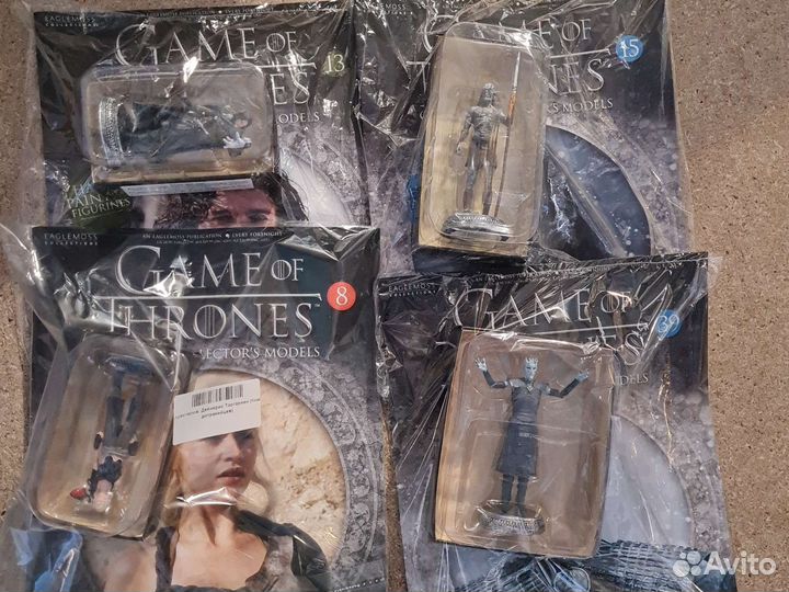 Настольная фигурка