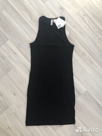 Платье H&M новое