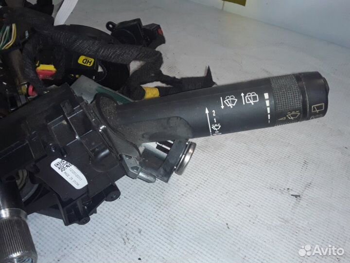 Подрулевой переключатель Chevrolet Orlando F18D4