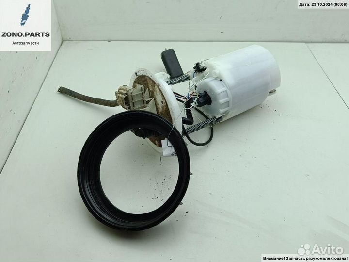 Насос топливный 13507560001 на Opel Karl