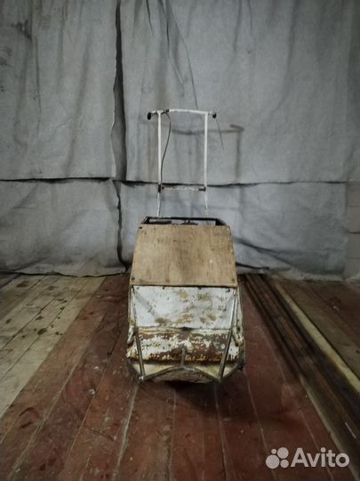 Мото буксировщик