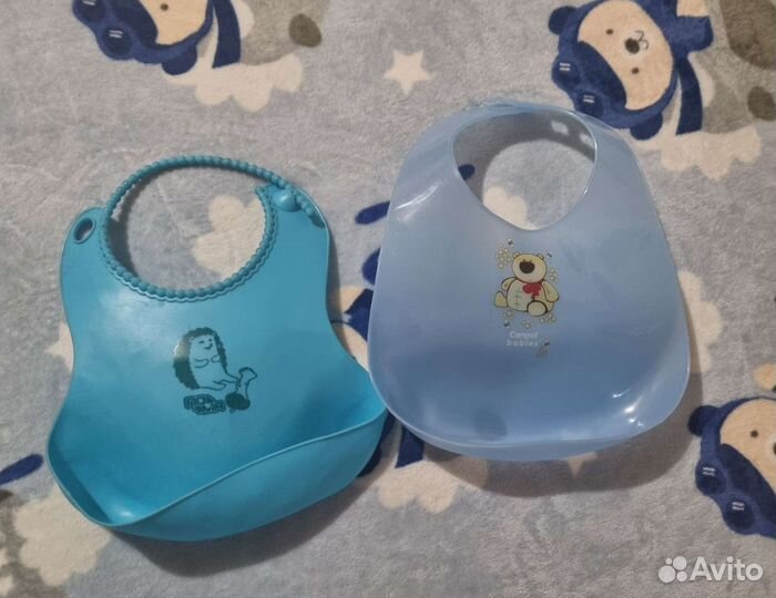 Нагрудник силиконовый