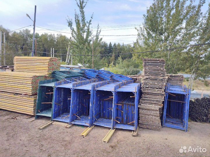 Леса строительные б/у