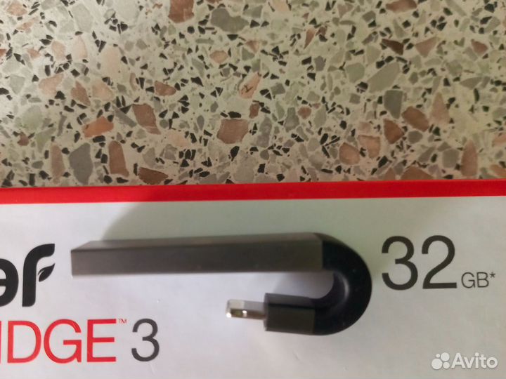 Внешний накопитель для iPhone 32GB