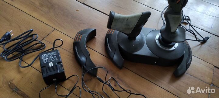 Авиасимулятор Thrustmaster