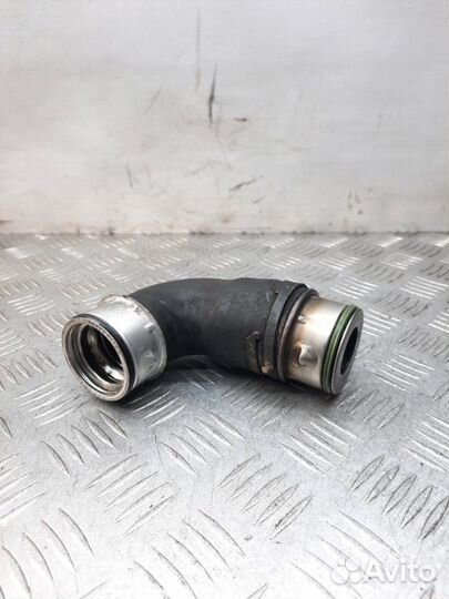 Патрубок интеркулера Skoda Octavia 1.9 BJB 2007