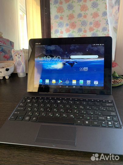 Планшетный ноутбук asus