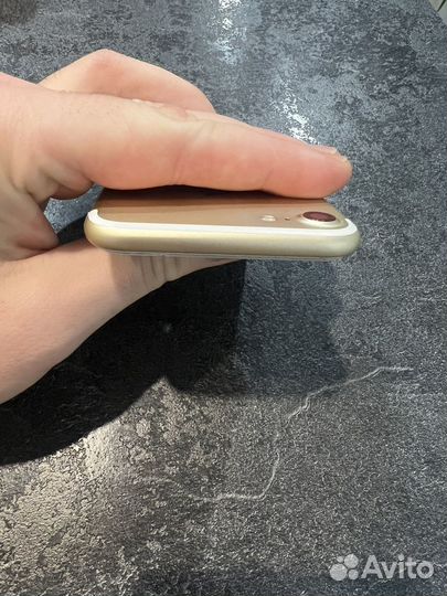 iPhone 7, 32 ГБ