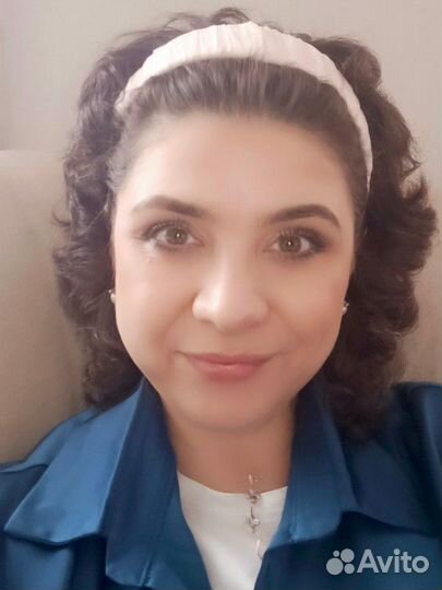 Ведущий на праздник