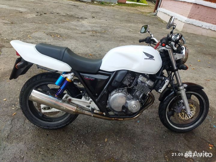 Хонда cb400sf
