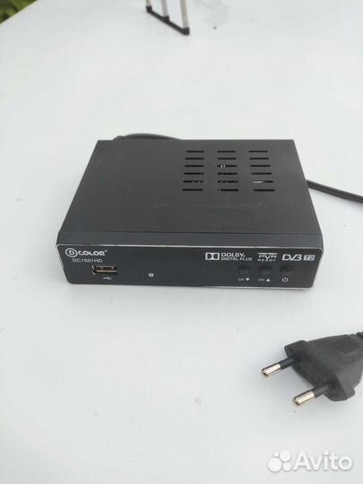 Антенна уличная с креплением и тв приёмником