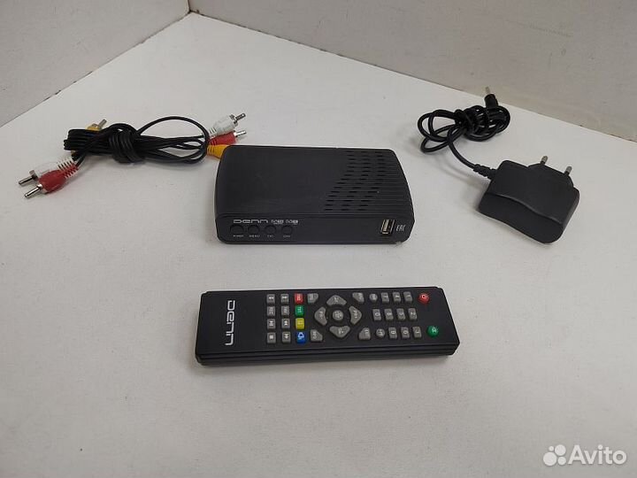 TV-приставка Denn DDT190