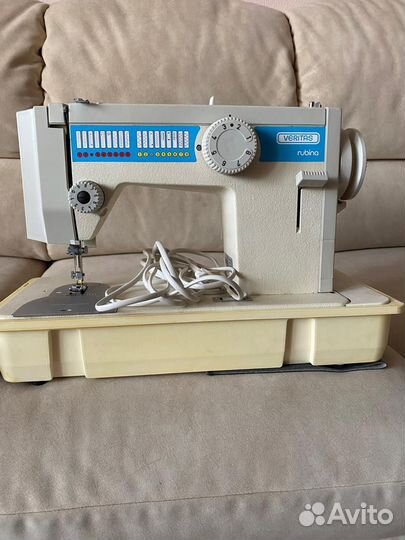 Швейная машина Veritas 1290