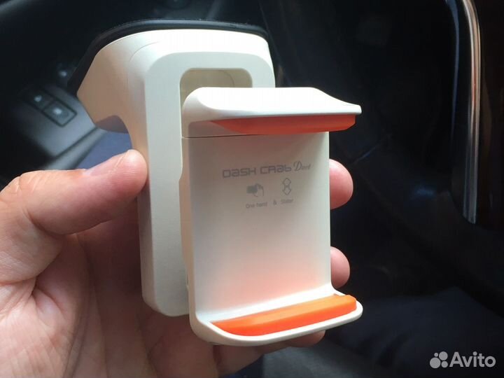 Держатель для телефона в машину