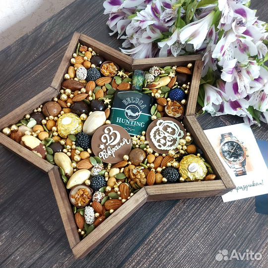 Подарочные боксы с орехами мужской на 23 Февраля