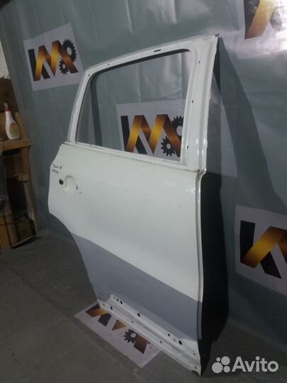 Задняя Правая Дверь Volkswagen Tiguan 07- Бу