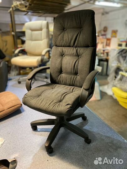 Компьютерное кресло