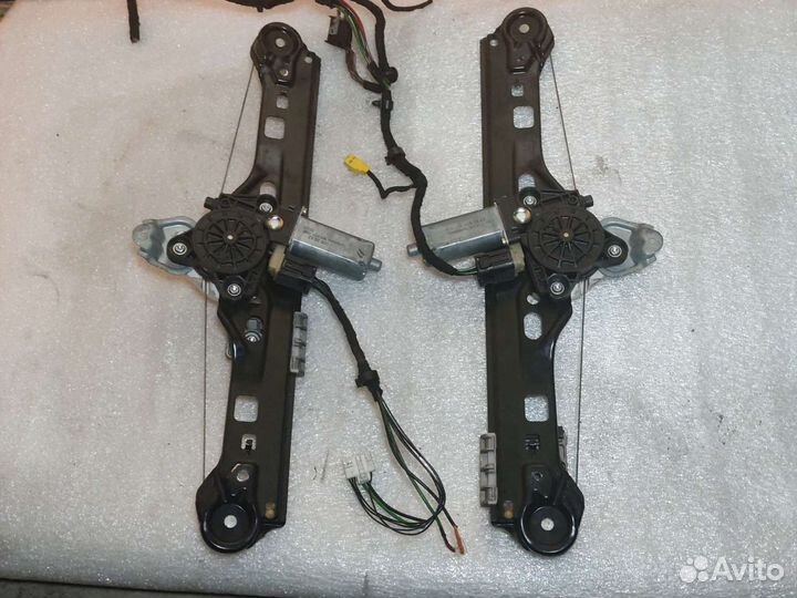 Стеклоподъемники задние w203