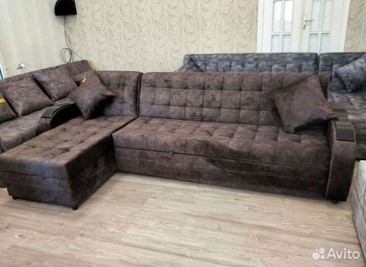 Диван угловой раскладной в наличии