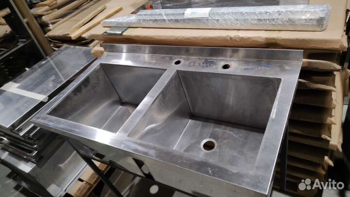 Ванна моечная двухсекционная 1010/530