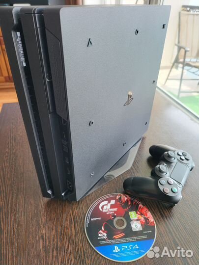 Sony playstation 4 PS4 pro 1tb