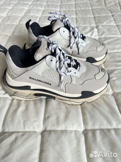 Кроссовки Balenciaga triple s. Размер 39