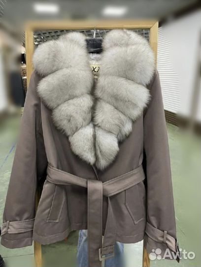 Женский меховой тренч