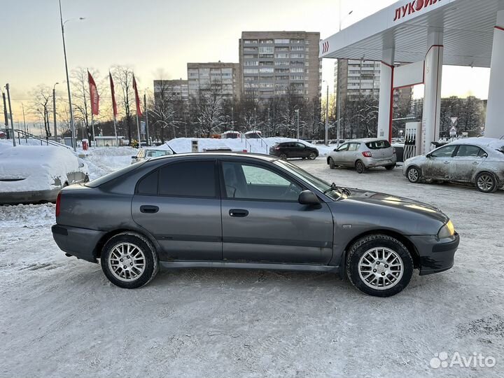 Mitsubishi Carisma 1.8 AT, 2002, 265 000 км