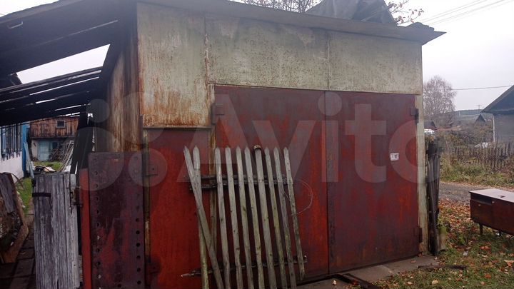 Гараж, > 30 м²