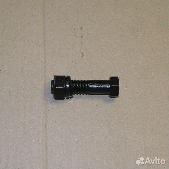 Болт М12*1,25* 50 (10,9 S19) карданного вала с гай