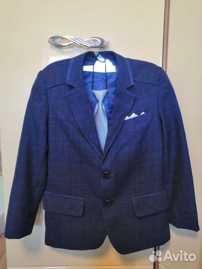 Костюм школьный