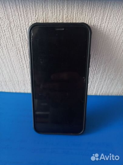 iPhone X, 64 ГБ