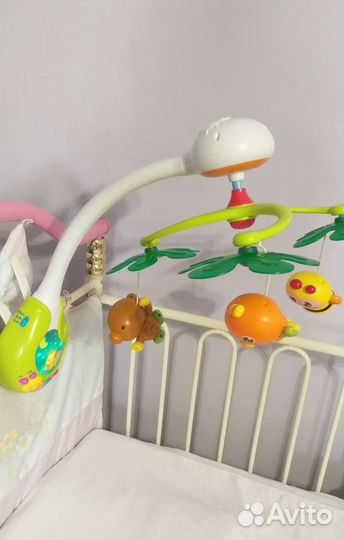 Мобиль на кроватку Музыкальная карусель