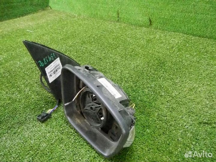 Зеркало правое электрическое Skoda Rapid