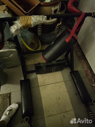 Турник настенный 3 в 1 бу