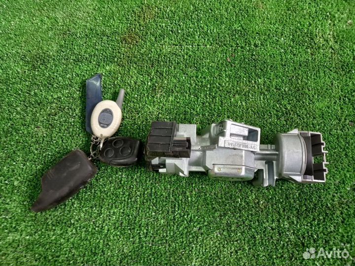 Замок зажигания Ford Focus II 2005-2011