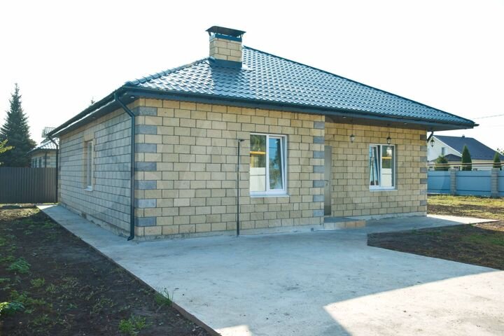 Дом 100 м² на участке 6 сот.