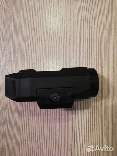 Фонарик тактический