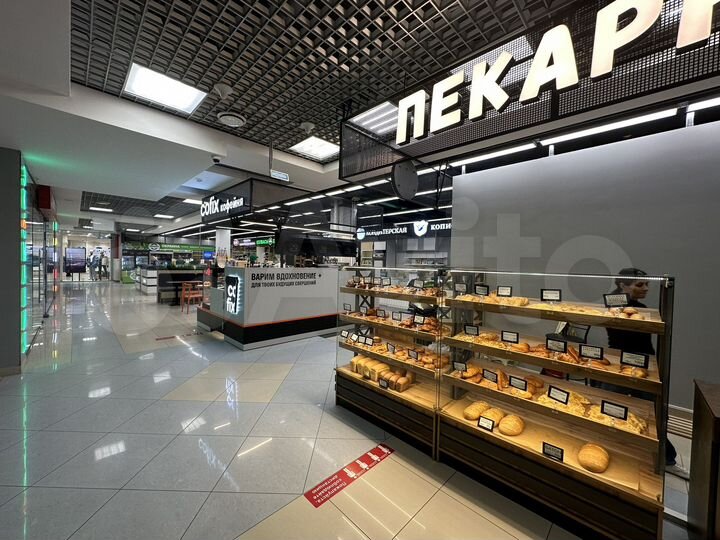 Помещение или остров в ТЦ от 10 м²