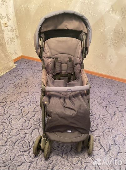 Коляска прогулочная chicco