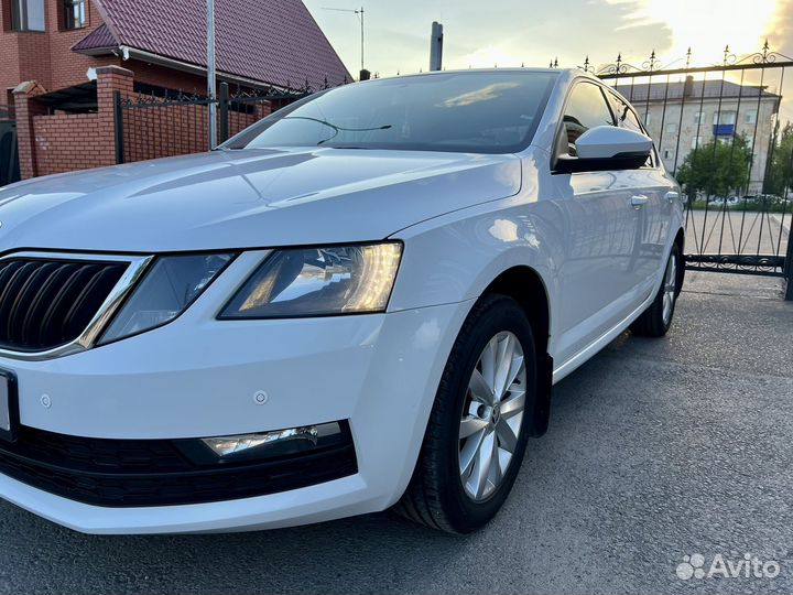 Skoda Octavia 1.6 МТ, 2019, 104 000 км