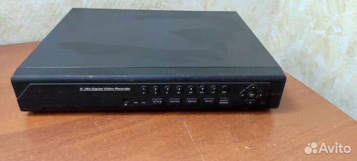 Аналоговый видеорегистратор DH-DVR1616HF-S