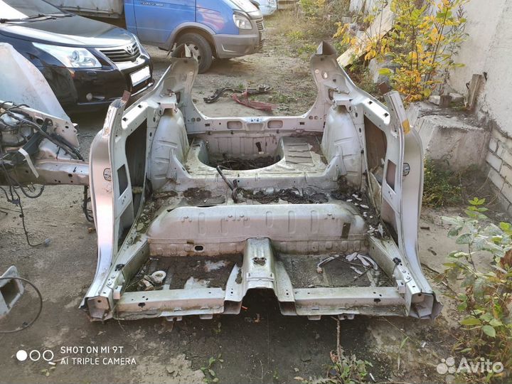 Задняя часть кузова Citroen C4 Ситроен С4