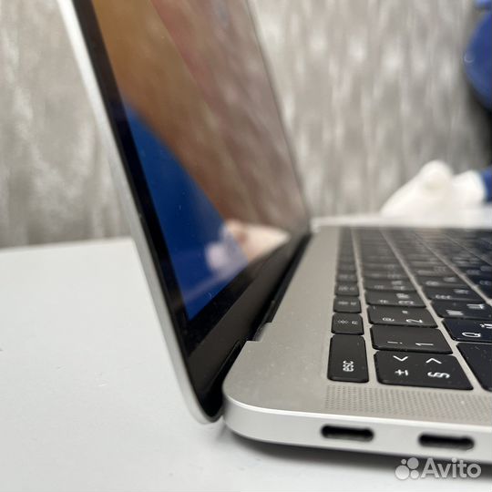 Macbook pro 13 retina 2017