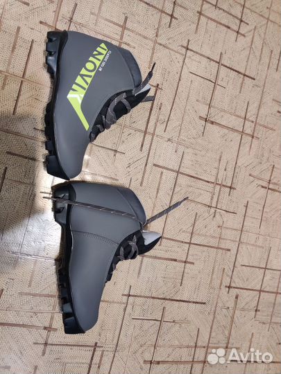 Беговые лыжи с ботинками