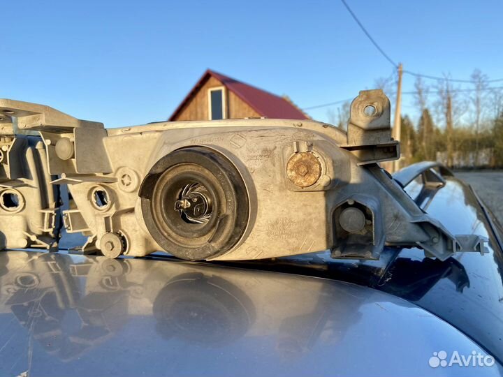 Фары на Toyota Carina (210-211-212)