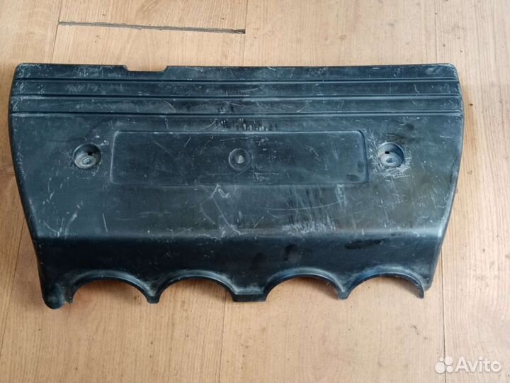 Декоративная накладка на двигатель Honda Accord 8