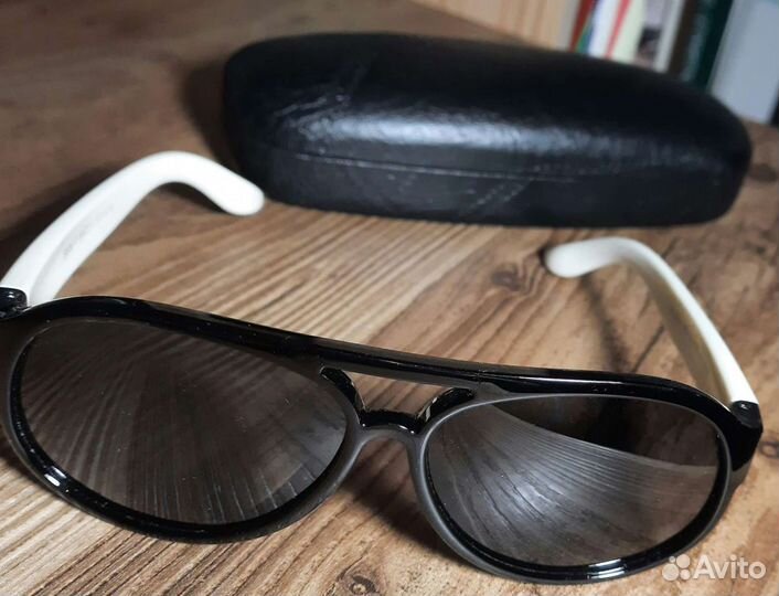 Солнцезащитные очки подростковые